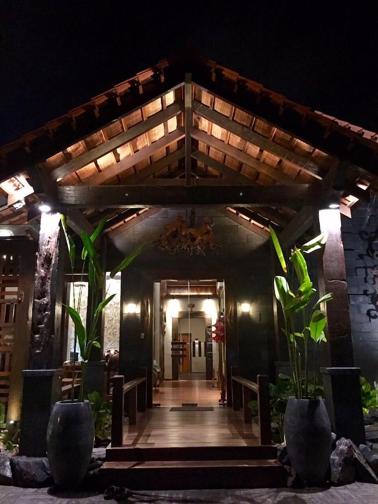Ipoh Bali Hotel Zewnętrze zdjęcie